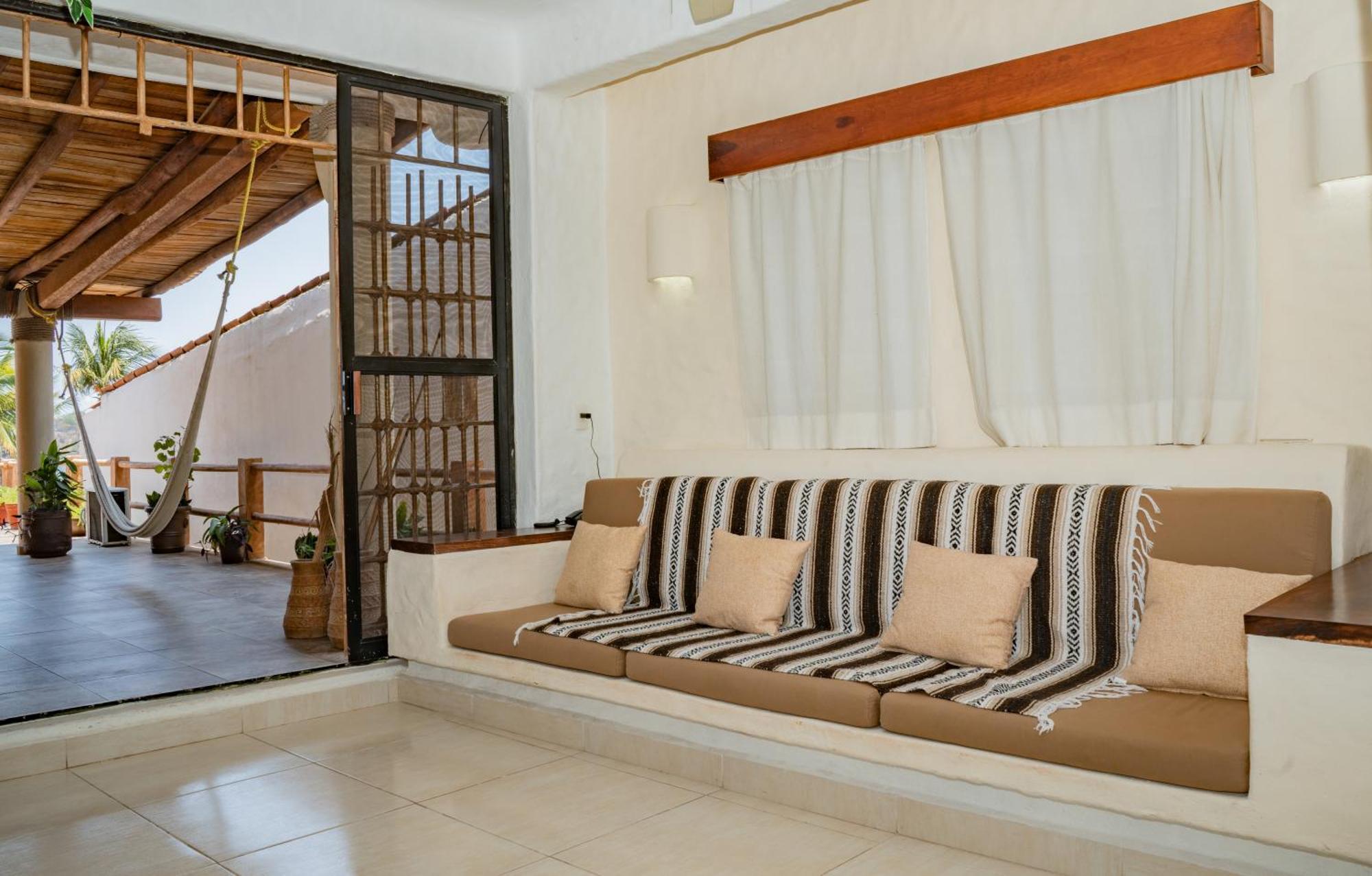 Arena Suites Zihuatanejo Zewnętrze zdjęcie