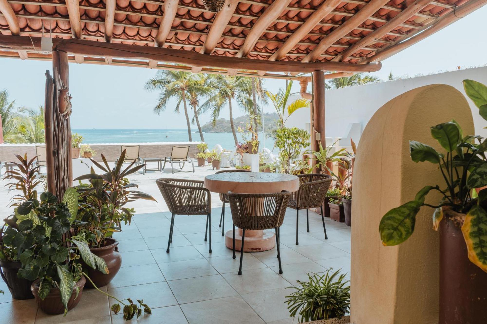 Arena Suites Zihuatanejo Zewnętrze zdjęcie